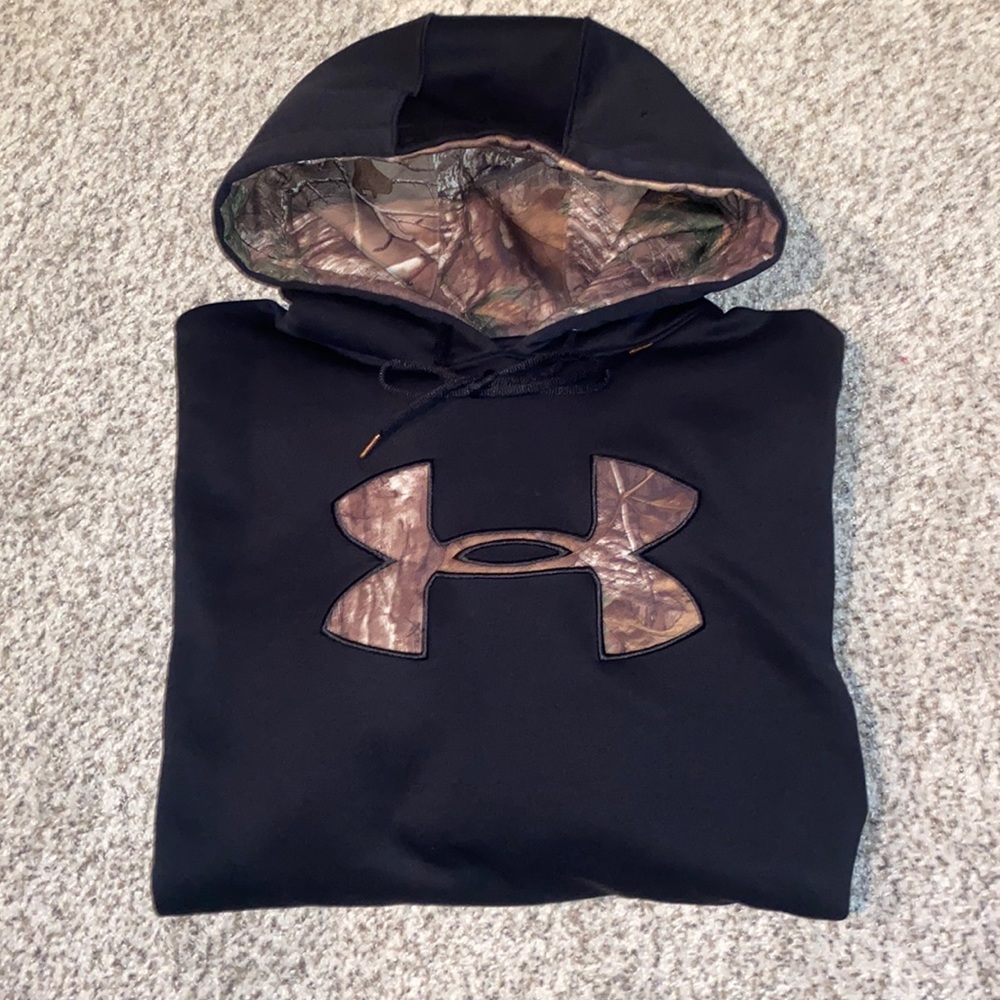 Under Armour Hoodie